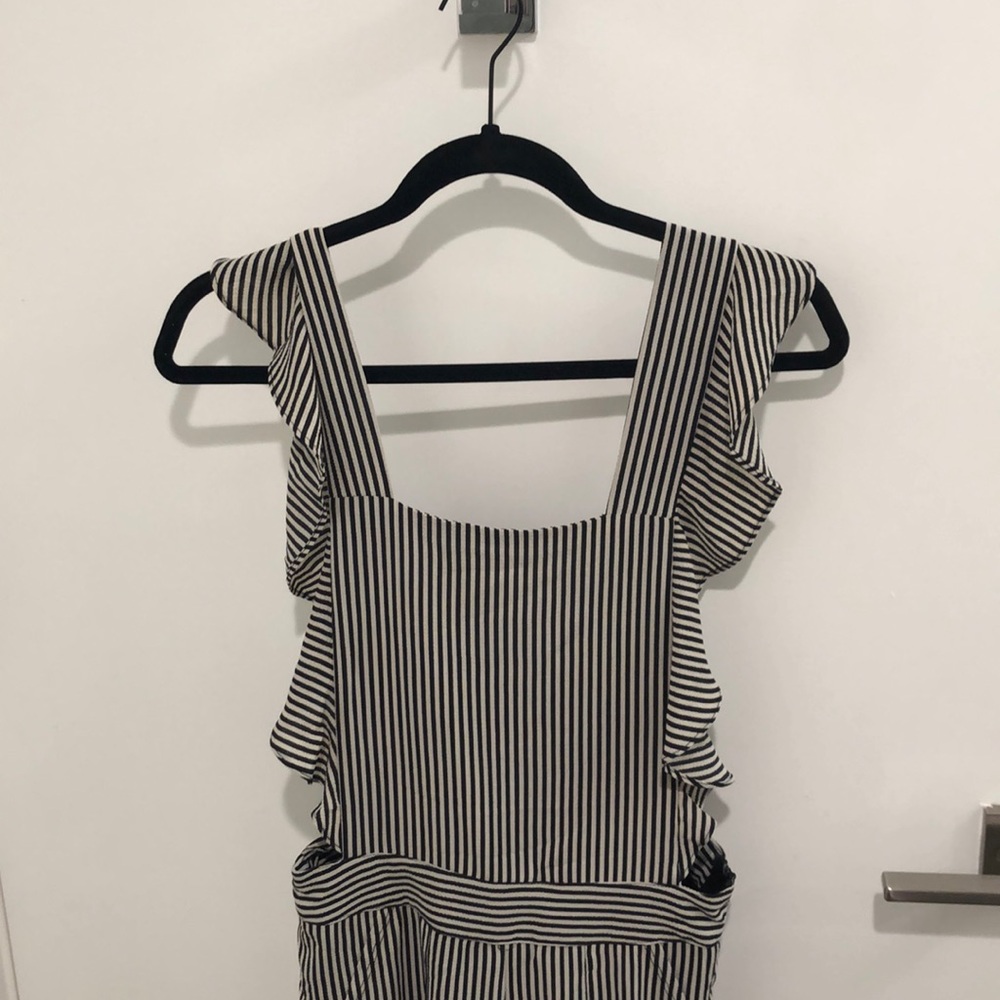 Romper - Picture 2 of 5